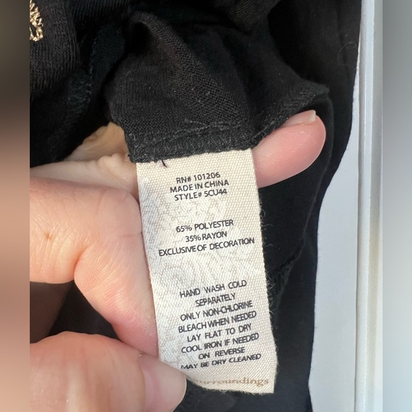 Soft Surroundings Floral Embroidered Blouse Black Purple Teal V Neck Size 1X - Picture 6 of 8